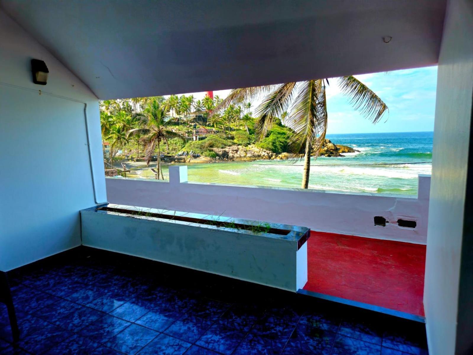 Orion Seaview Beach Hotel Kovalam Exteriör bild