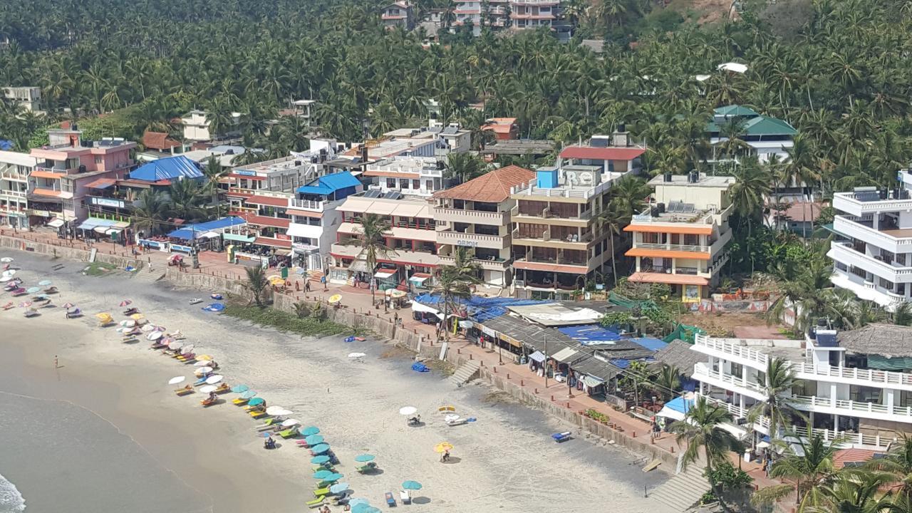 Orion Seaview Beach Hotel Kovalam Exteriör bild